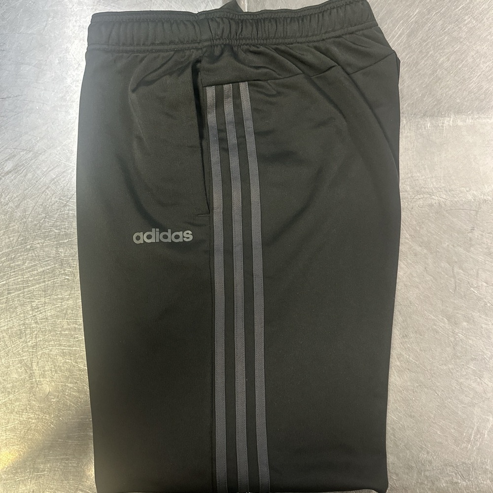 Adidas Classic Black Sportswear